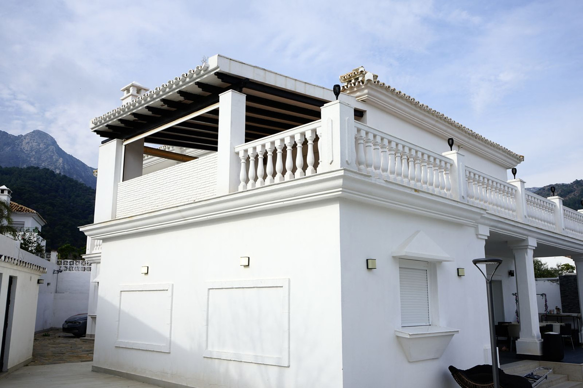 Huis te koop in Marbella | 6 slaapkamers H5417971