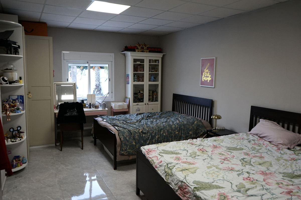 Huis te koop in Marbella | 6 slaapkamers H5417971