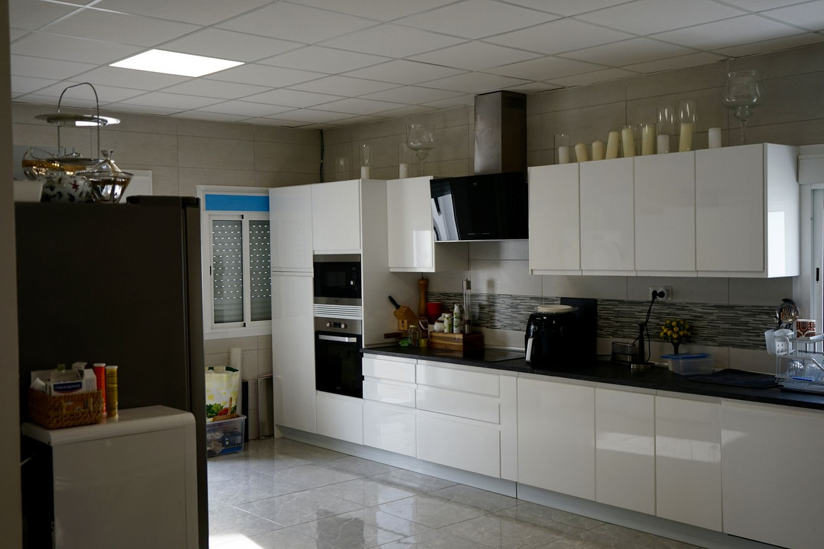 Huis te koop in Marbella | 6 slaapkamers H5417971