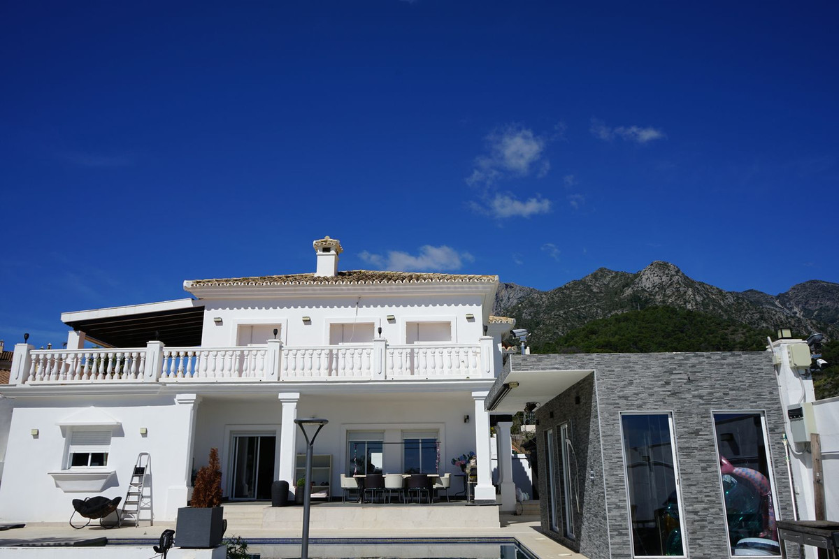 Huis te koop in Marbella | 6 slaapkamers H5417971