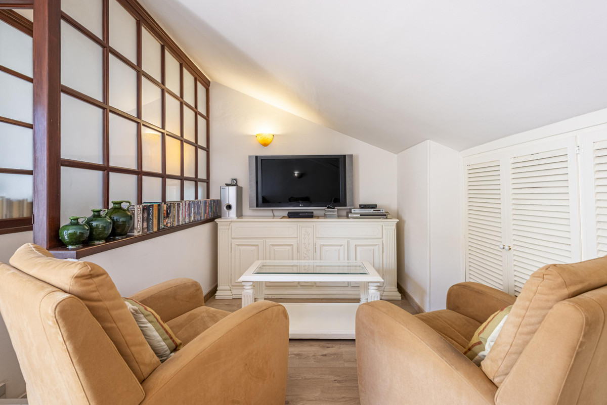 Huis te koop in Marbella | 4 slaapkamers H5418772