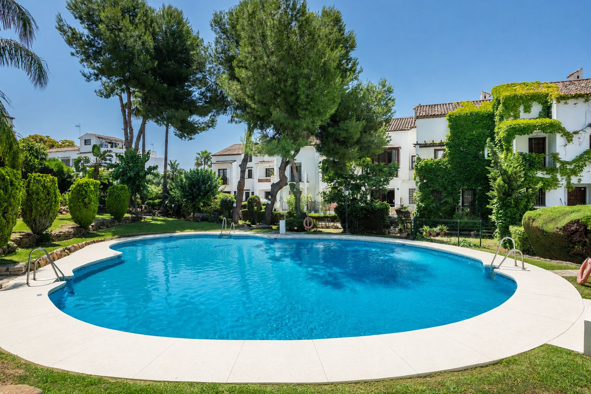Huis te koop in Marbella | 4 slaapkamers H5418772