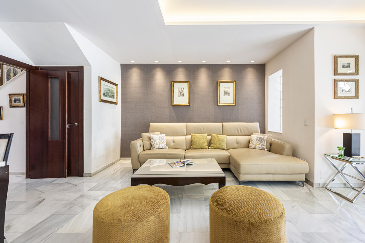 Huis te koop in Marbella | 4 slaapkamers H5418772
