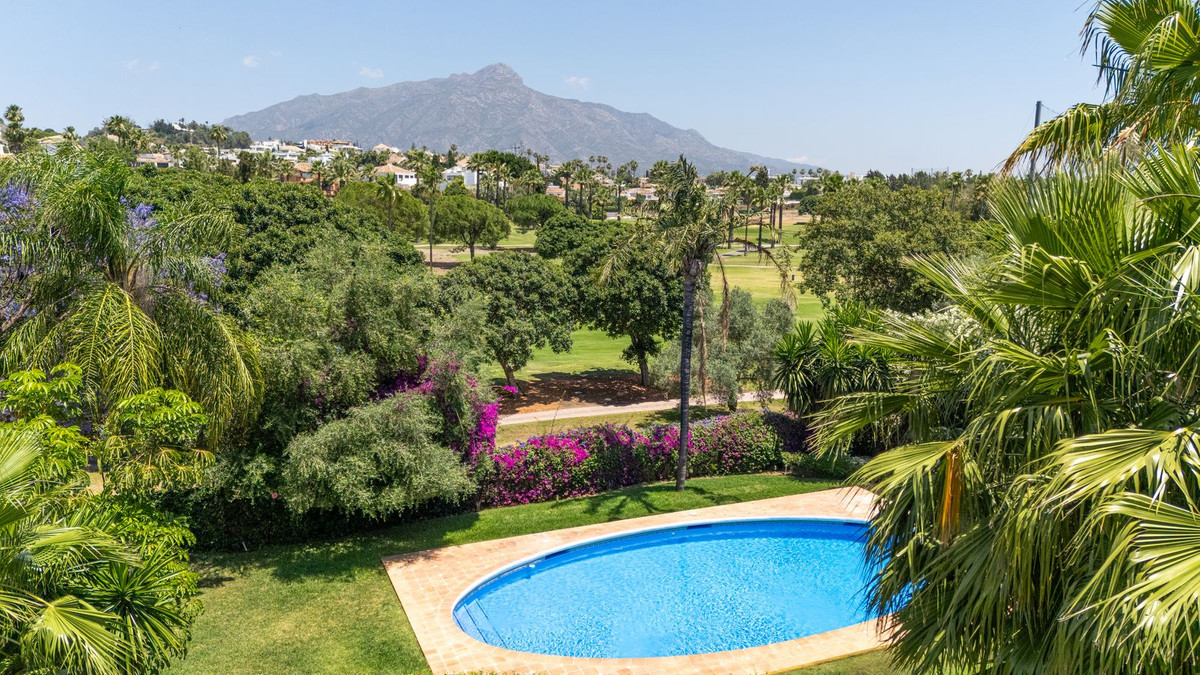 Huis te koop in Marbella | 5 slaapkamers H5419264