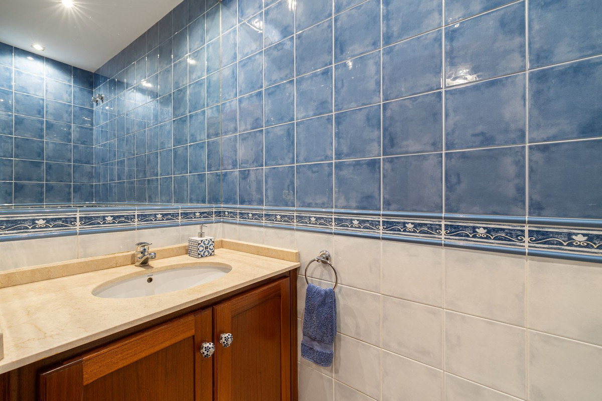 Huis te koop in Marbella | 5 slaapkamers H5419264