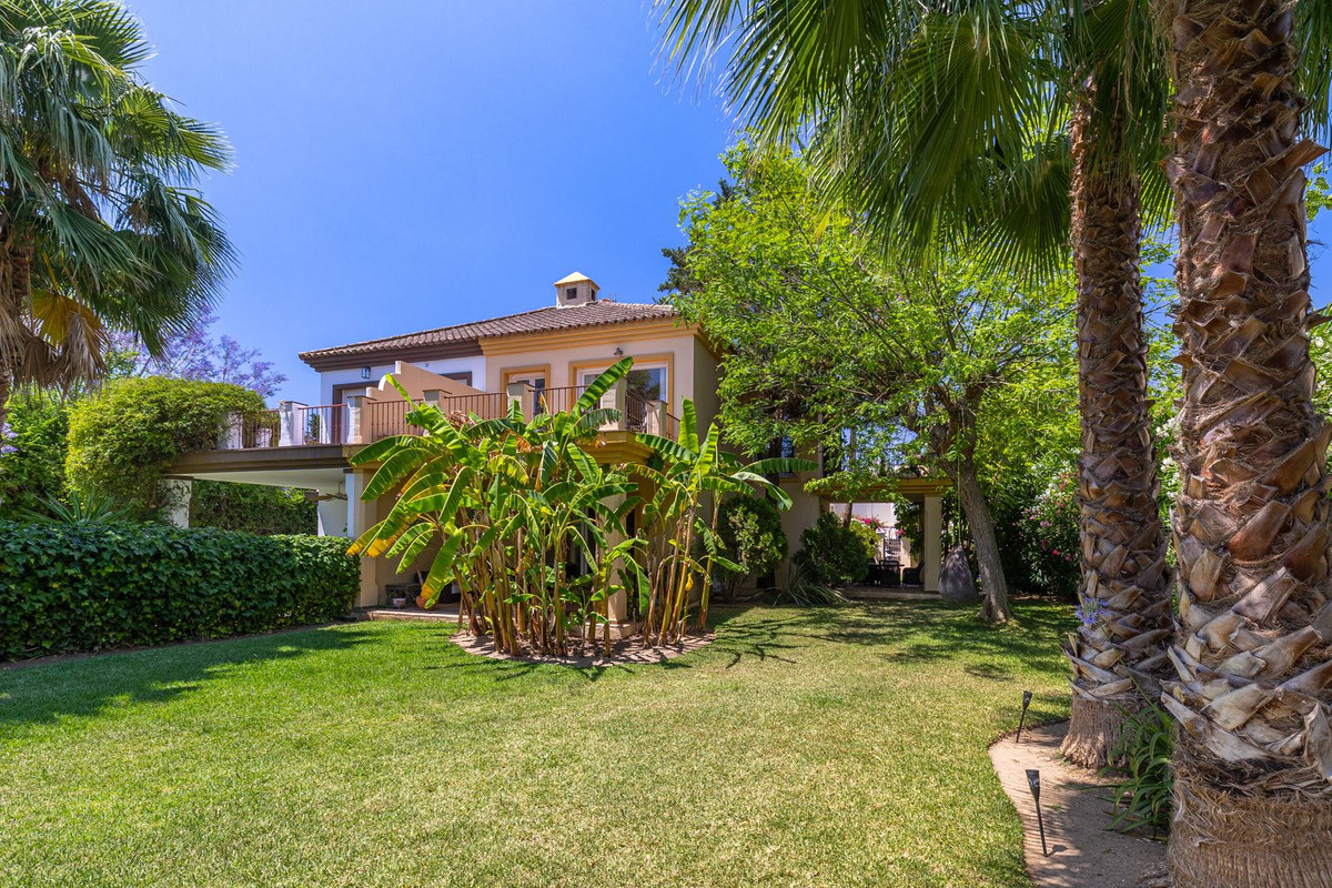 Huis te koop in Marbella | 5 slaapkamers H5419264