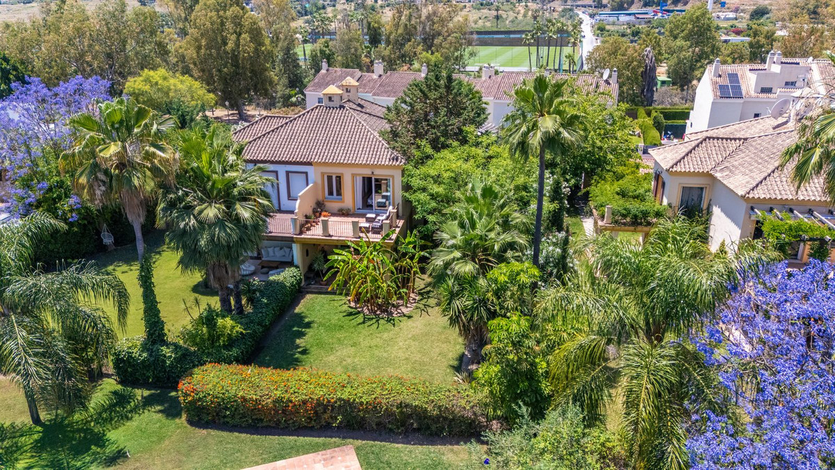 Huis te koop in Marbella | 5 slaapkamers H5419264