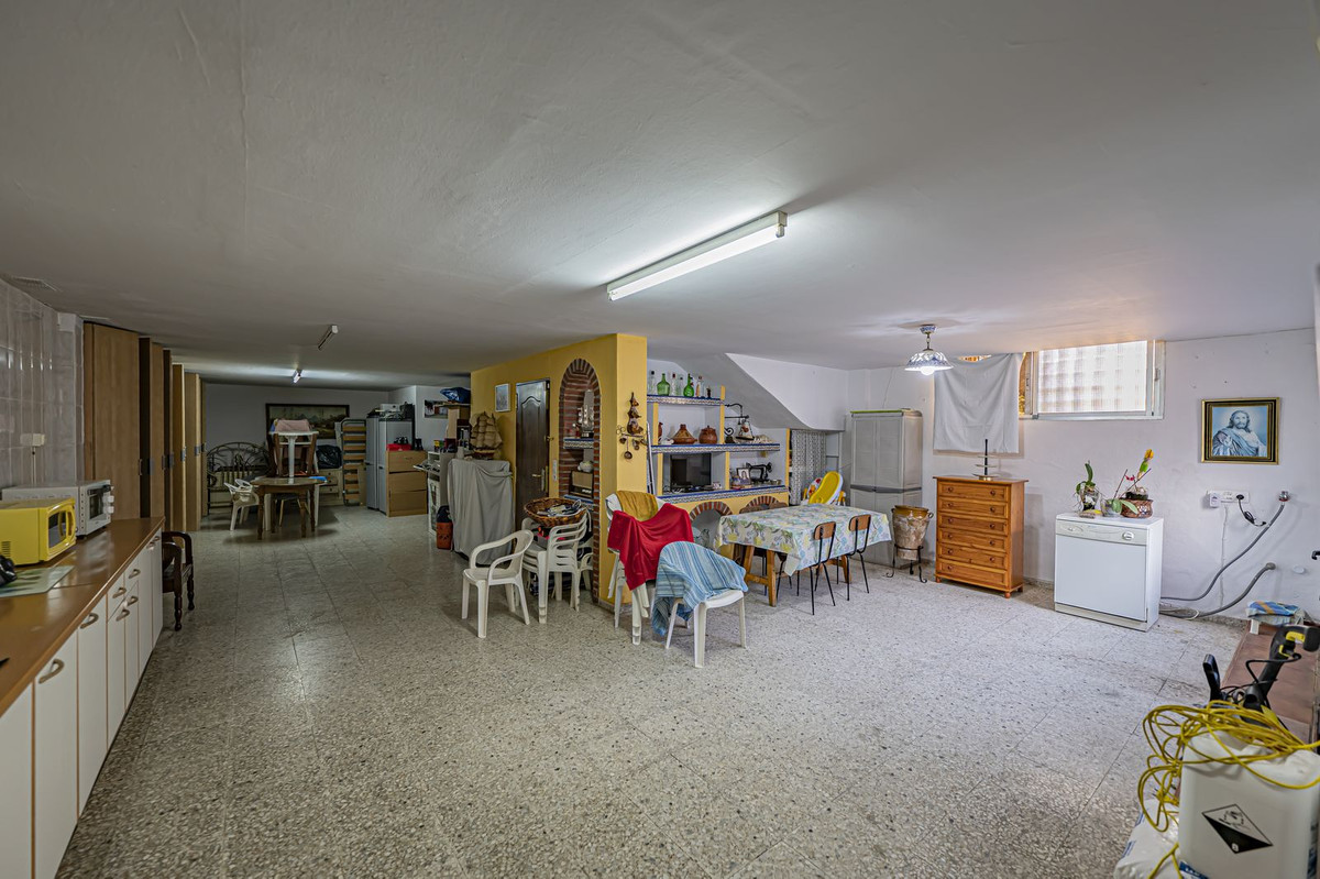 Huis te koop in Marbella | 5 slaapkamers H5427067