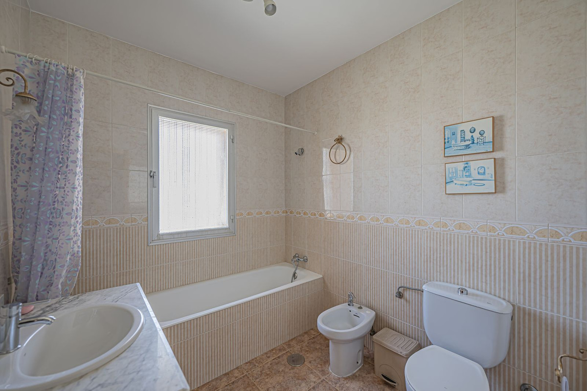 Huis te koop in Marbella | 5 slaapkamers H5427067