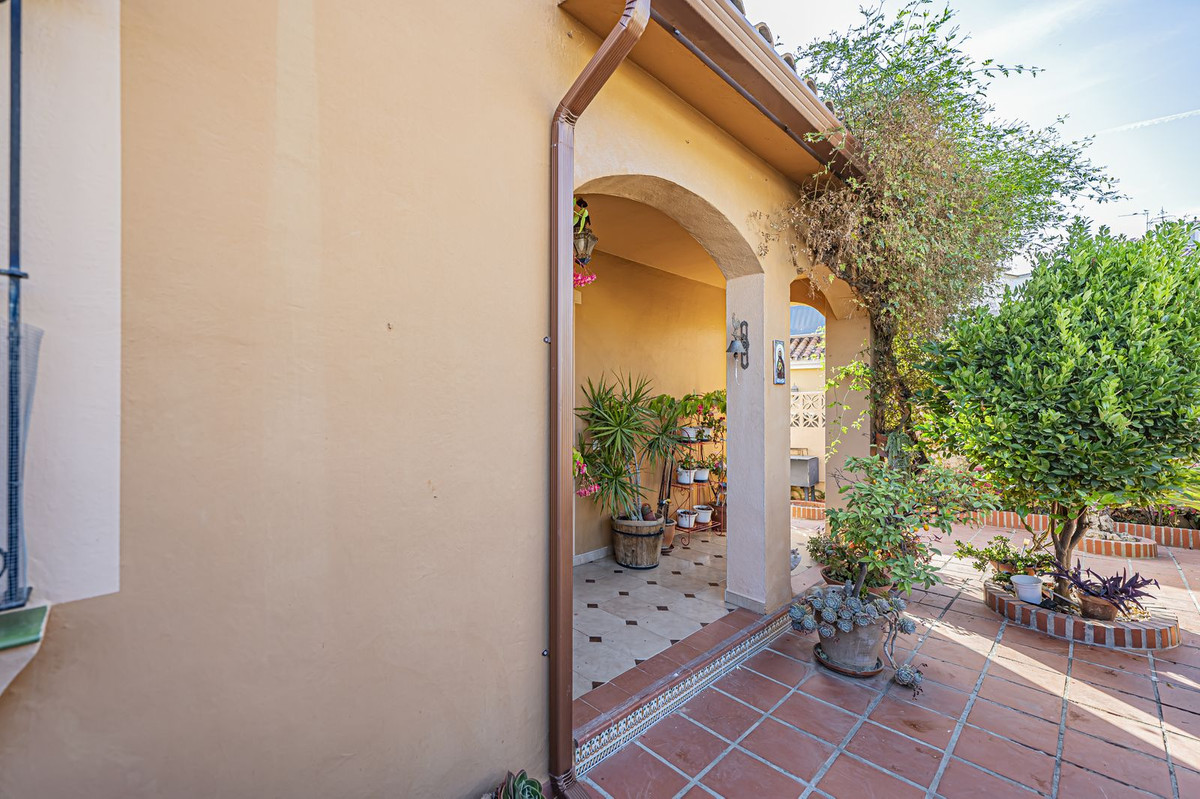 Huis te koop in Marbella | 5 slaapkamers H5427067