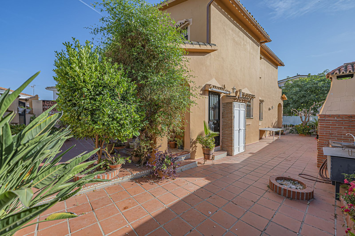 Huis te koop in Marbella | 5 slaapkamers H5427067