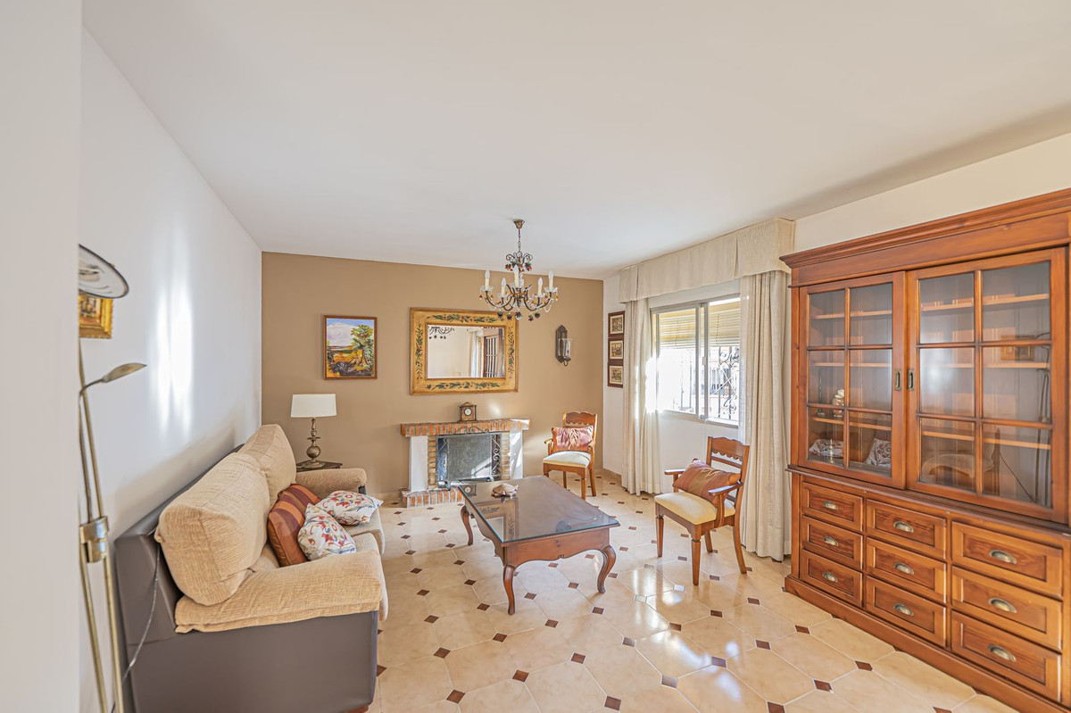 Huis te koop in Marbella | 5 slaapkamers H5427067