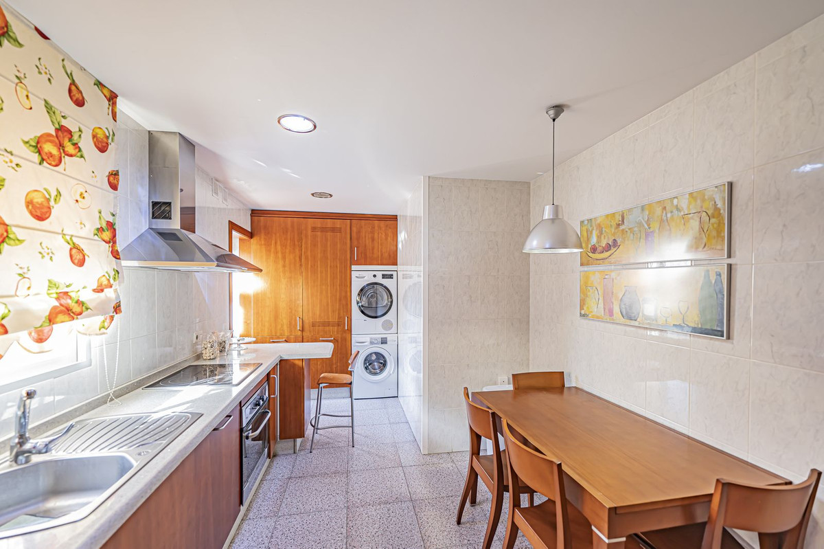 Huis te koop in Marbella | 5 slaapkamers H5427067