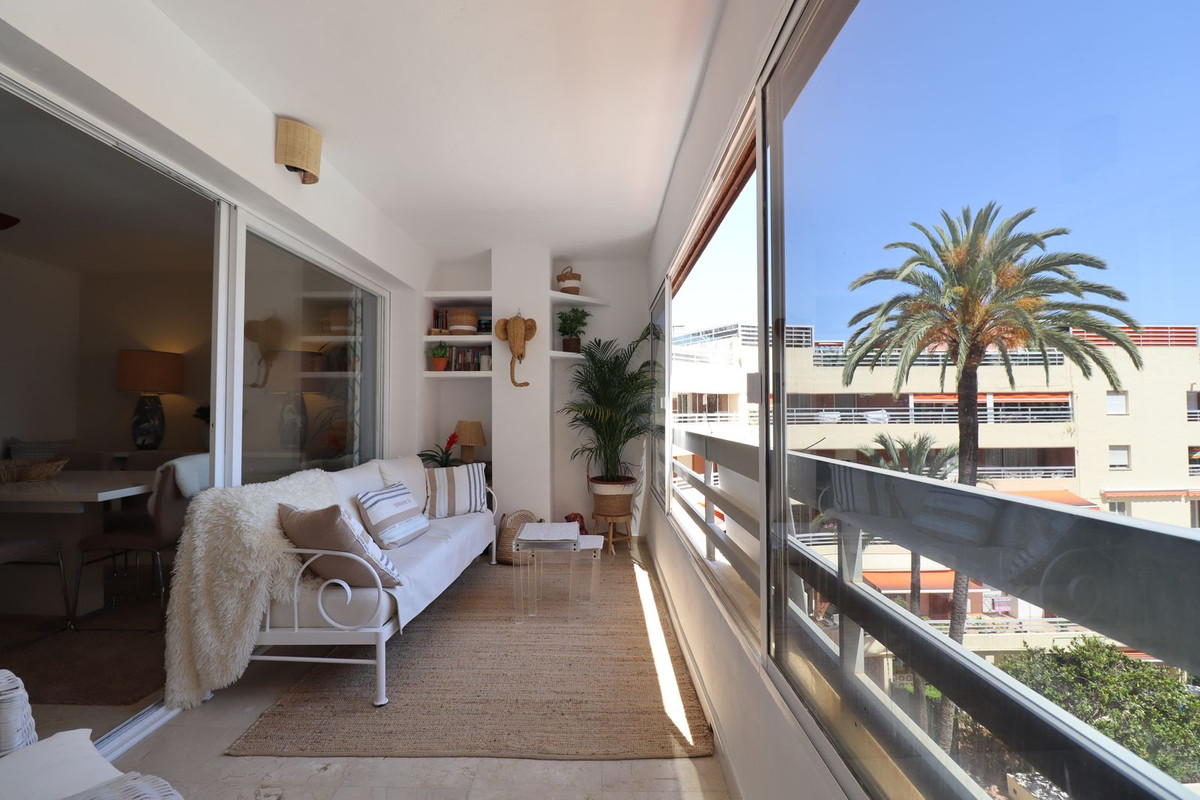 Appartement te koop in Marbella | 3 slaapkamers H5427916