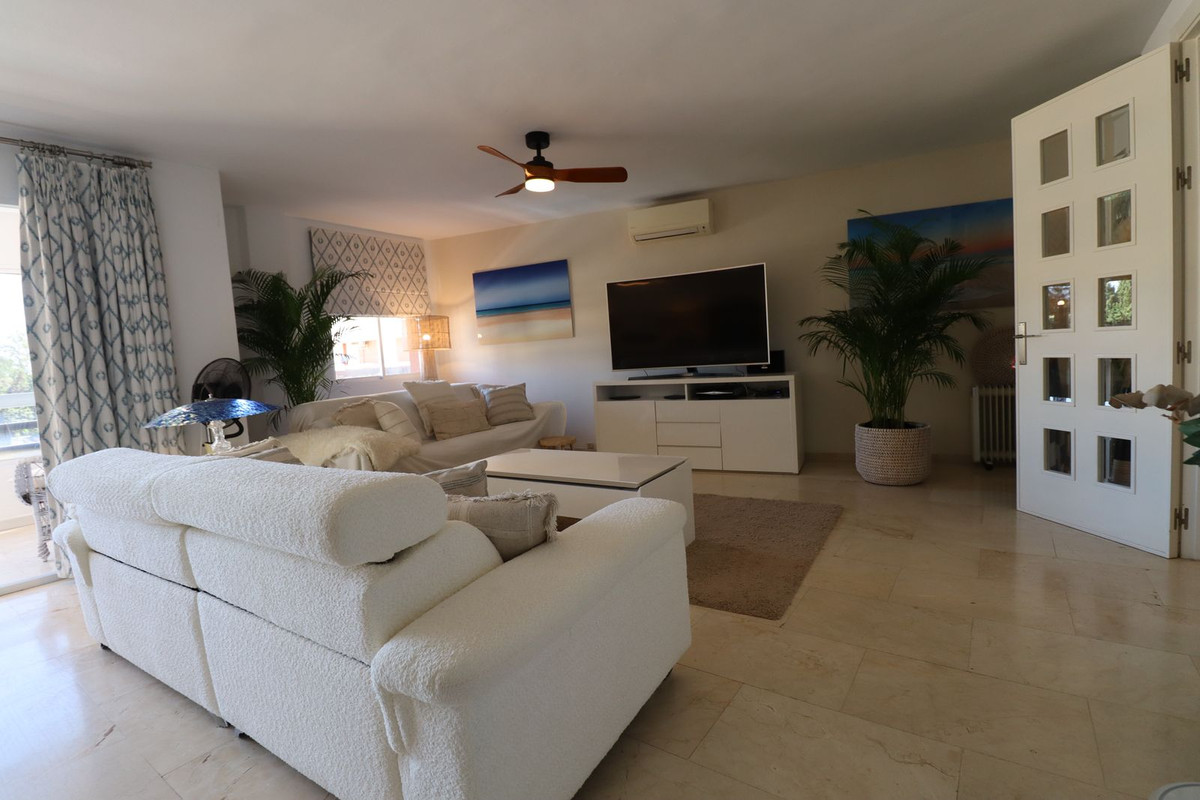 Appartement te koop in Marbella | 3 slaapkamers H5427916