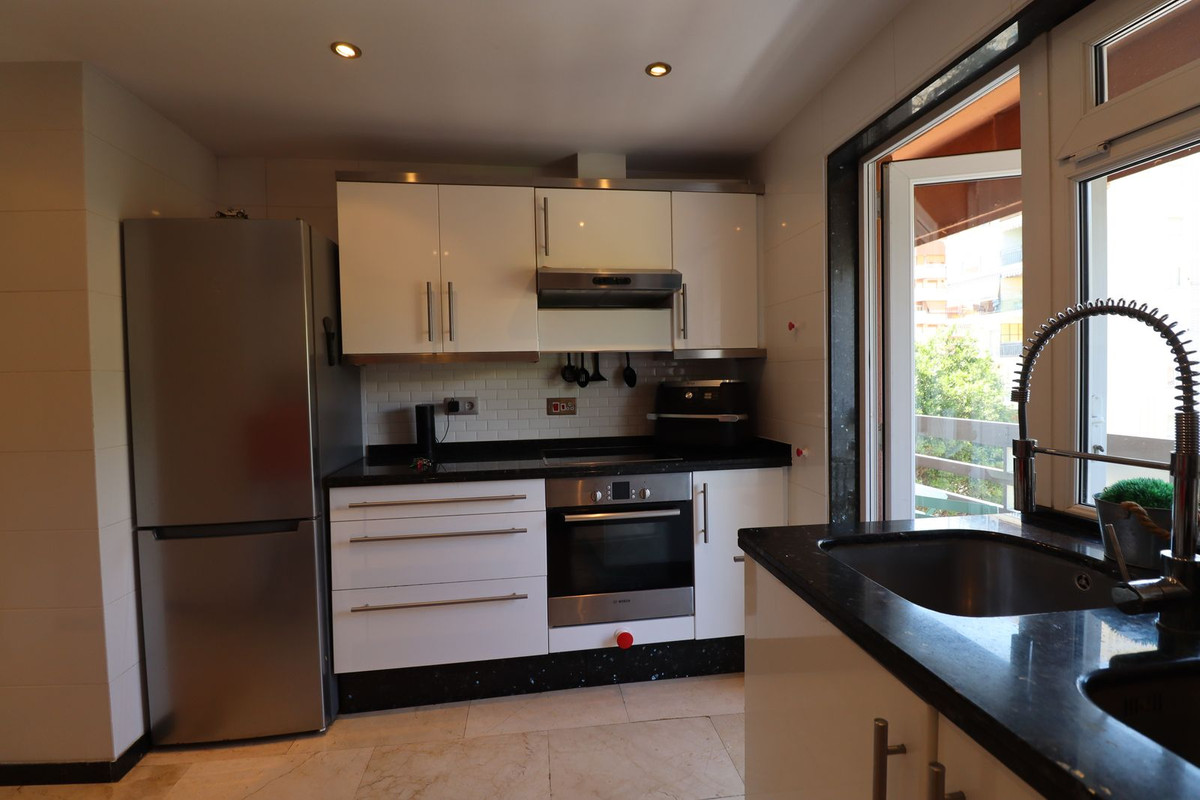 Appartement te koop in Marbella | 3 slaapkamers H5427916