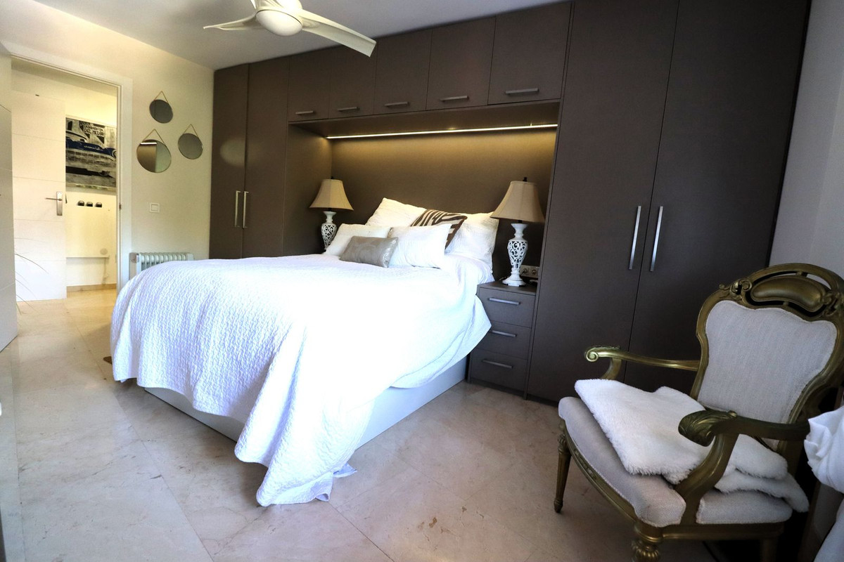 Appartement te koop in Marbella | 3 slaapkamers H5427916