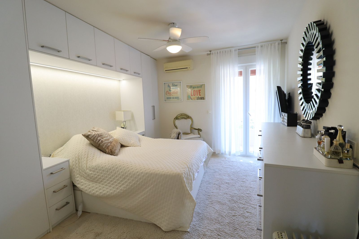 Appartement te koop in Marbella | 3 slaapkamers H5427916