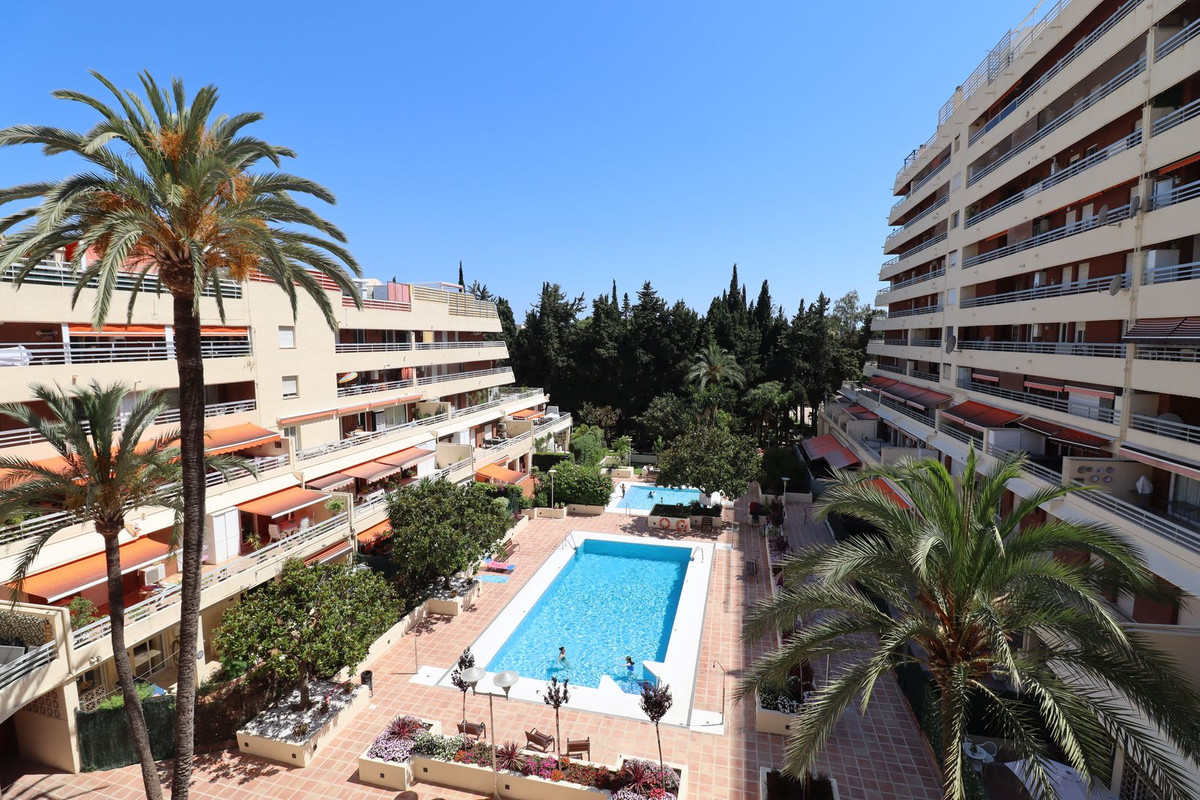 Appartement te koop in Marbella | 3 slaapkamers H5427916