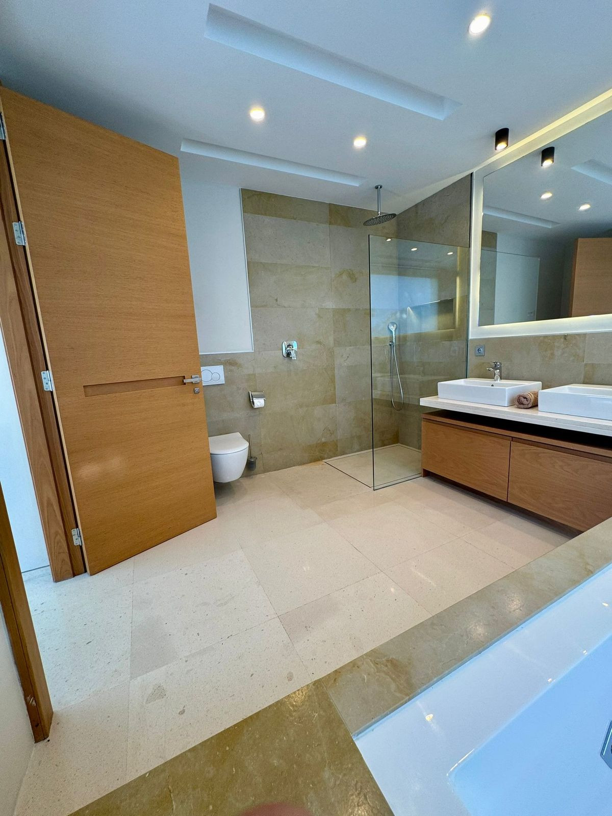Huis te koop in Marbella | 6 slaapkamers H5429308