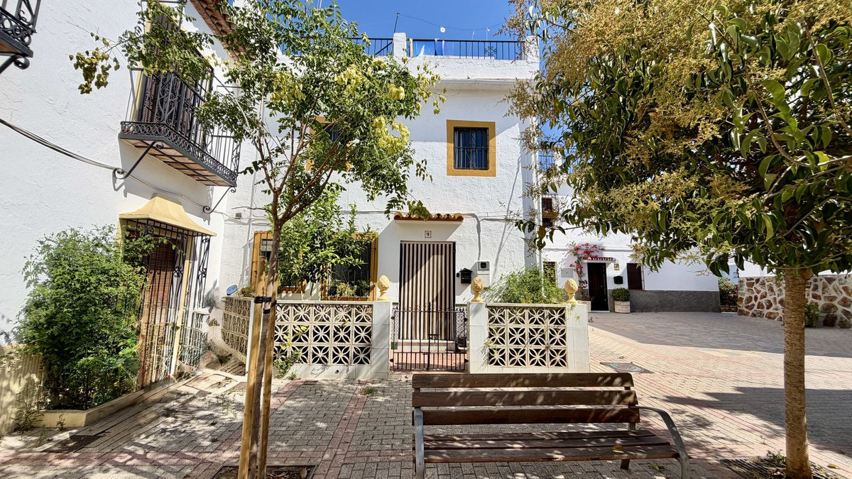 Huis te koop in Marbella | 7 slaapkamers H5429320