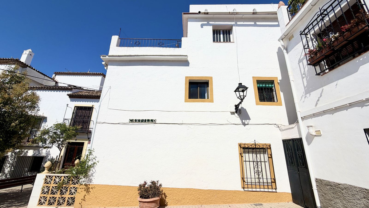 Huis te koop in Marbella | 7 slaapkamers H5429320