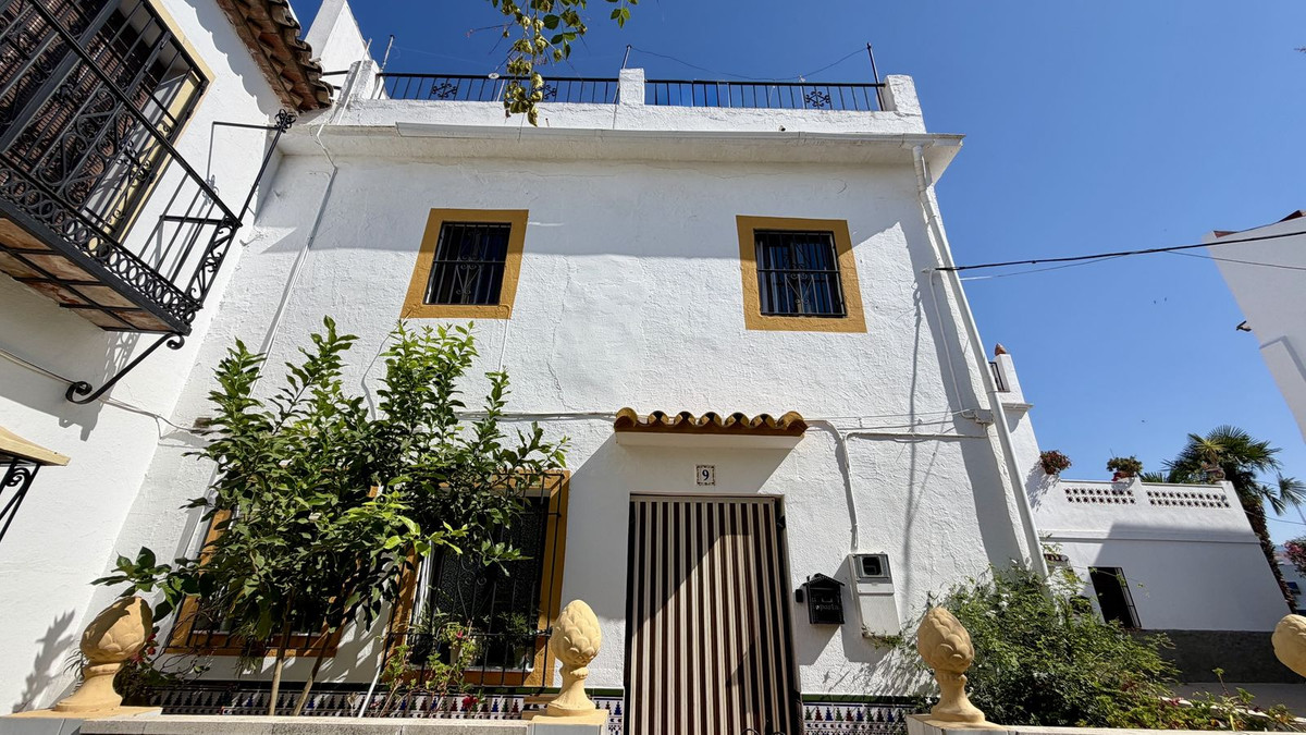 Huis te koop in Marbella | 7 slaapkamers H5429320