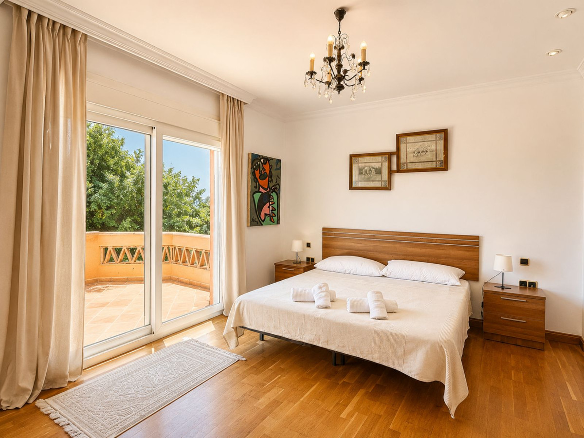Huis te koop in Marbella | 7 slaapkamers H5431204