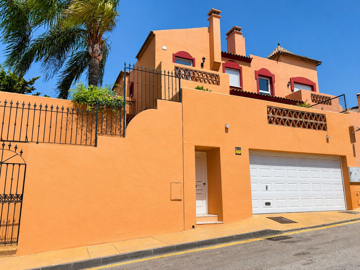 Huis te koop in Marbella | 7 slaapkamers H5431204