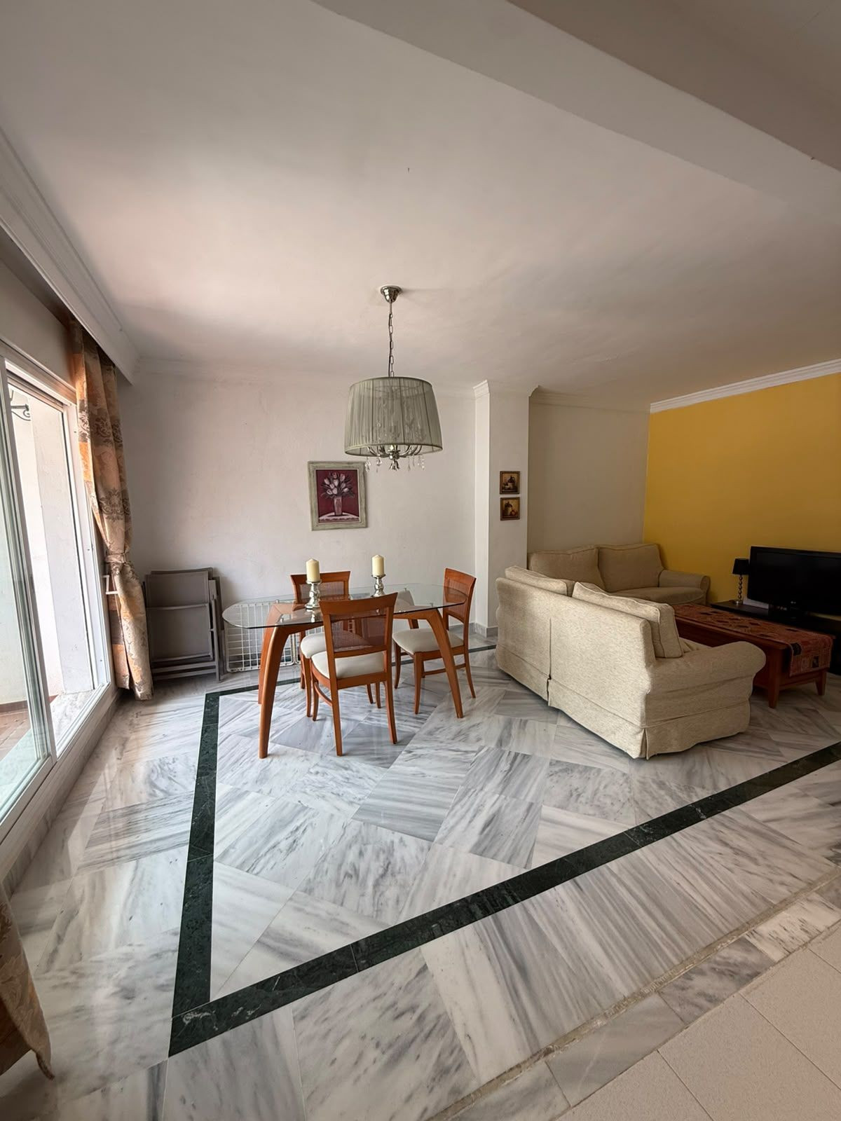 Huis te koop in Marbella | 2 slaapkamers H5432050
