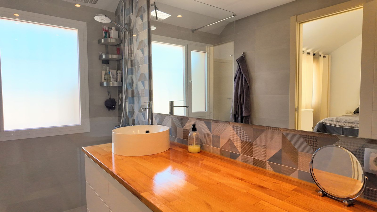 Property main view 4
