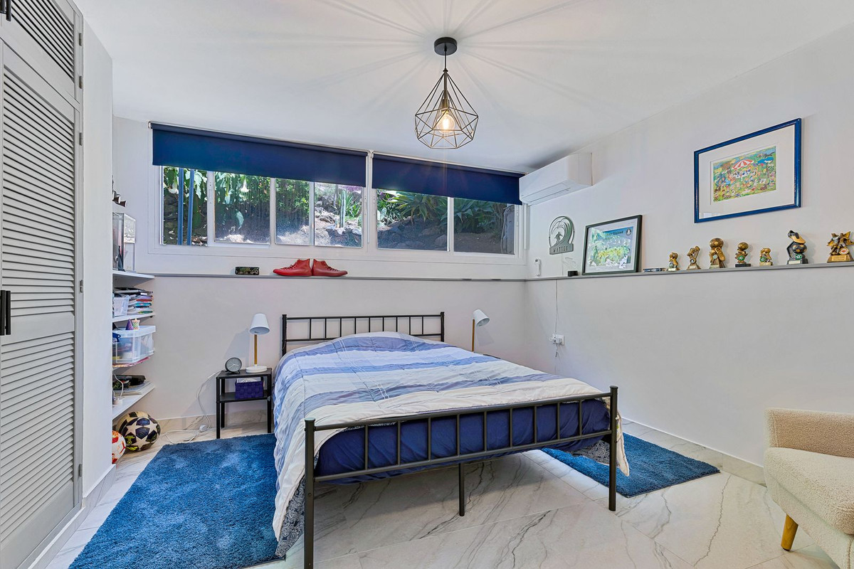 Huis te koop in Marbella | 4 slaapkamers H5439904