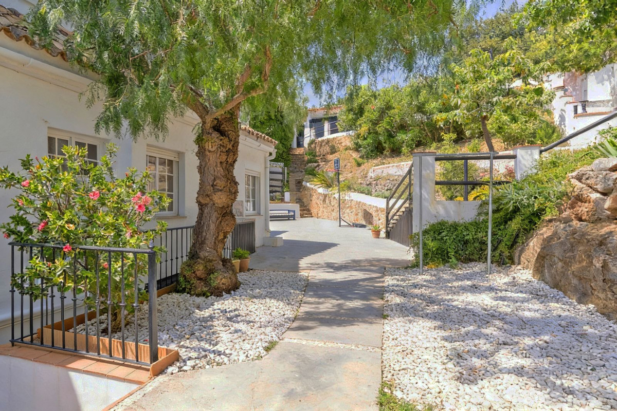 Huis te koop in Marbella | 4 slaapkamers H5439904