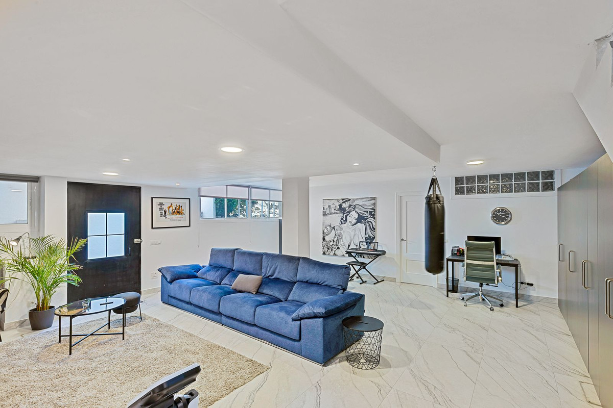 Huis te koop in Marbella | 4 slaapkamers H5439904