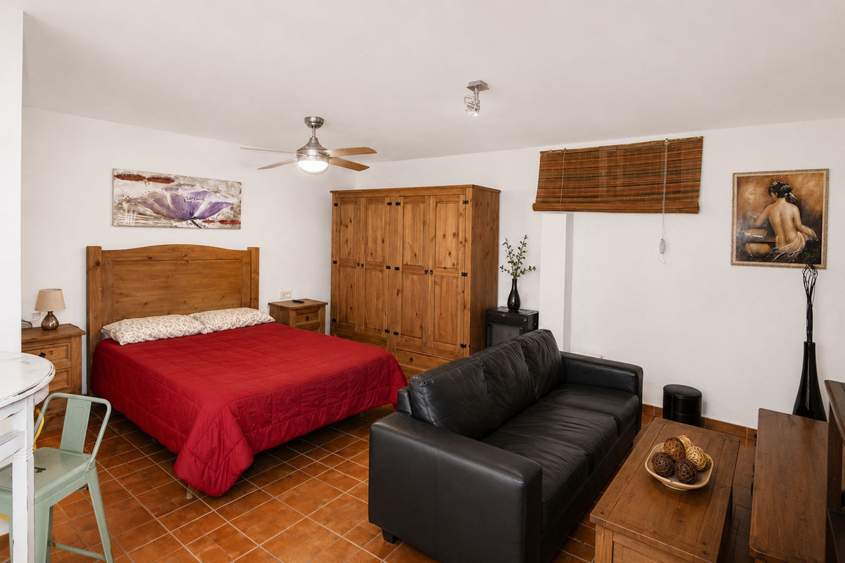 Huis te koop in Marbella | 5 slaapkamers H5440270
