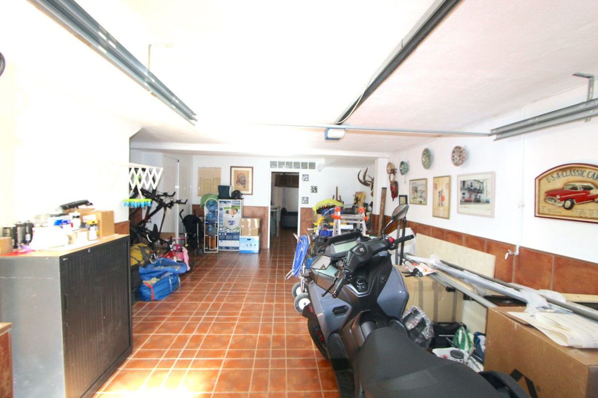 Huis te koop in Marbella | 5 slaapkamers H5440270