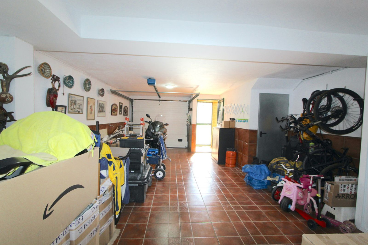 Huis te koop in Marbella | 5 slaapkamers H5440270