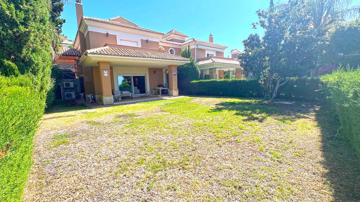 Huis te koop in Marbella | 3 slaapkamers H5441209