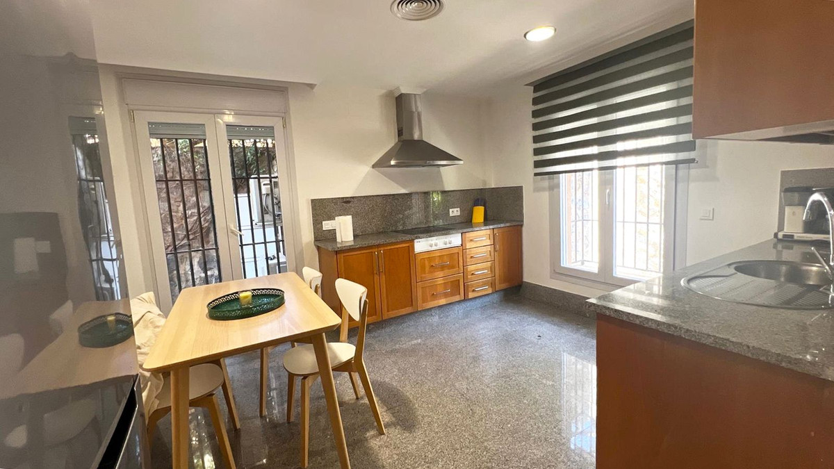 Huis te koop in Marbella | 3 slaapkamers H5441209