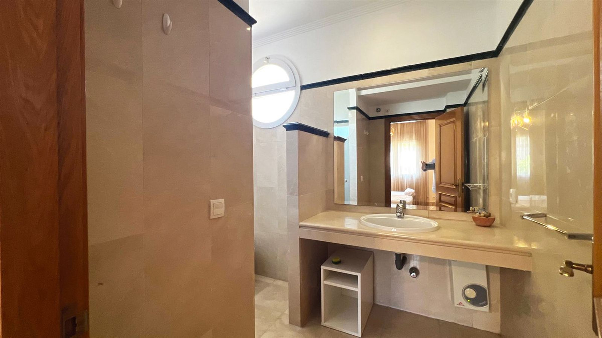 Huis te koop in Marbella | 3 slaapkamers H5441209