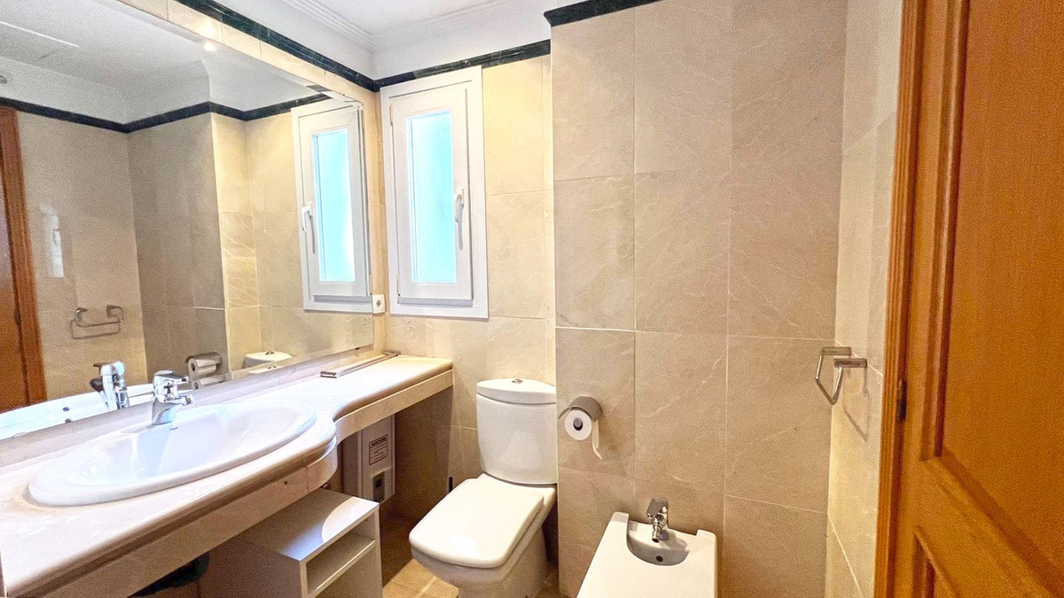 Huis te koop in Marbella | 3 slaapkamers H5441209