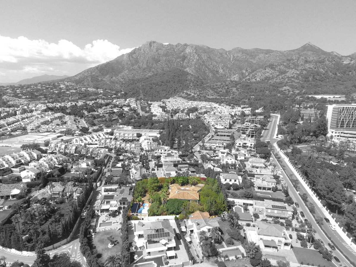 Huis te koop in Marbella | 6 slaapkamers H5441626