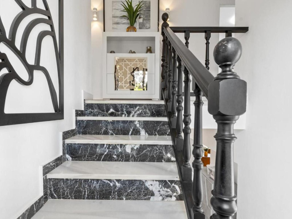 Huis te koop in Marbella | 6 slaapkamers H5444929