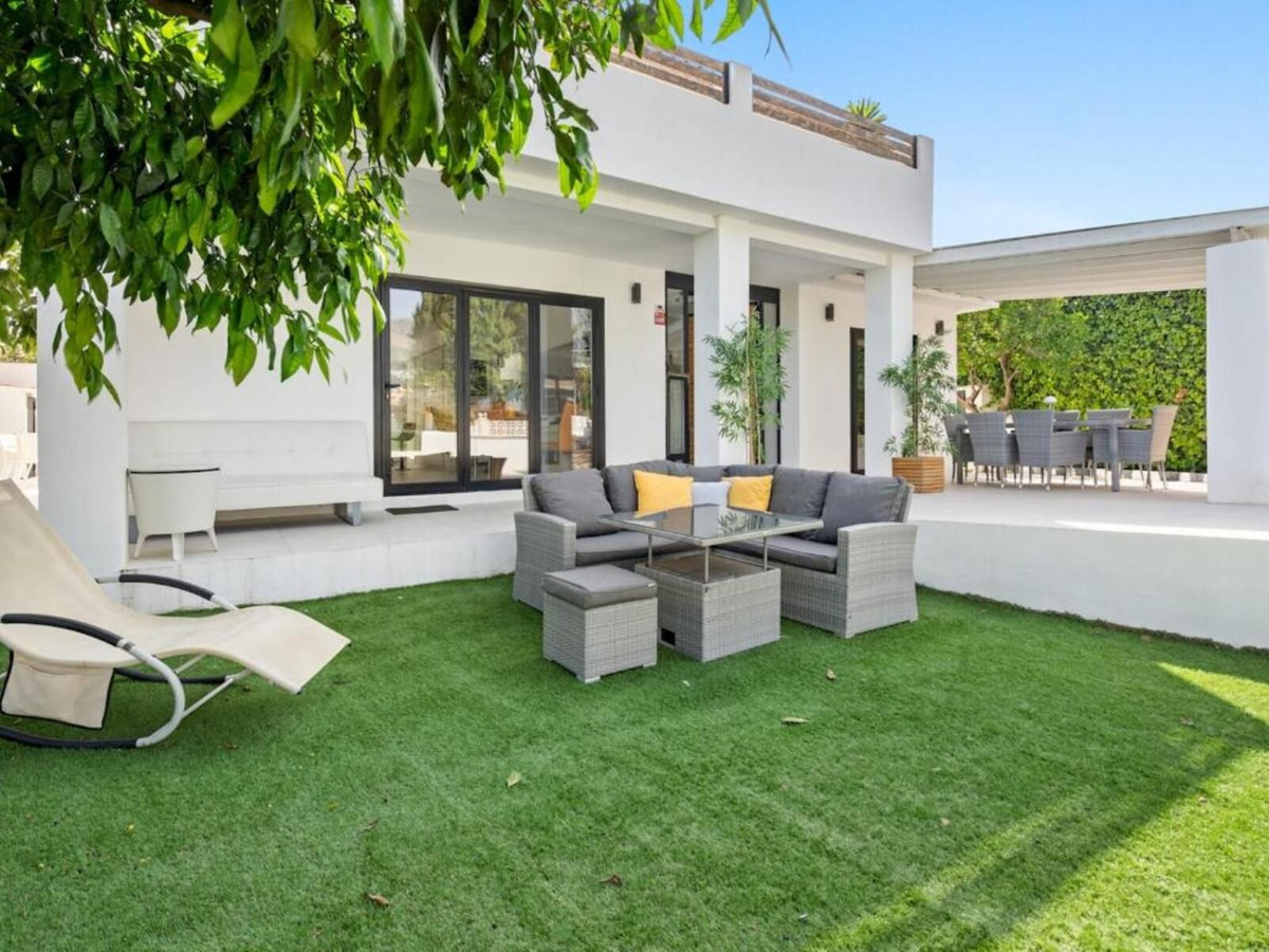 Huis te koop in Marbella | 6 slaapkamers H5444929