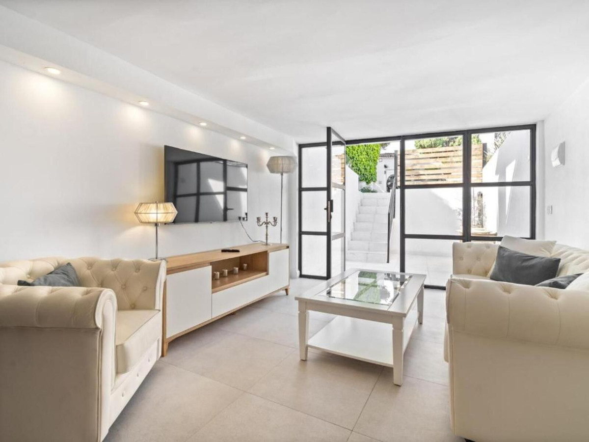 Huis te koop in Marbella | 6 slaapkamers H5444929