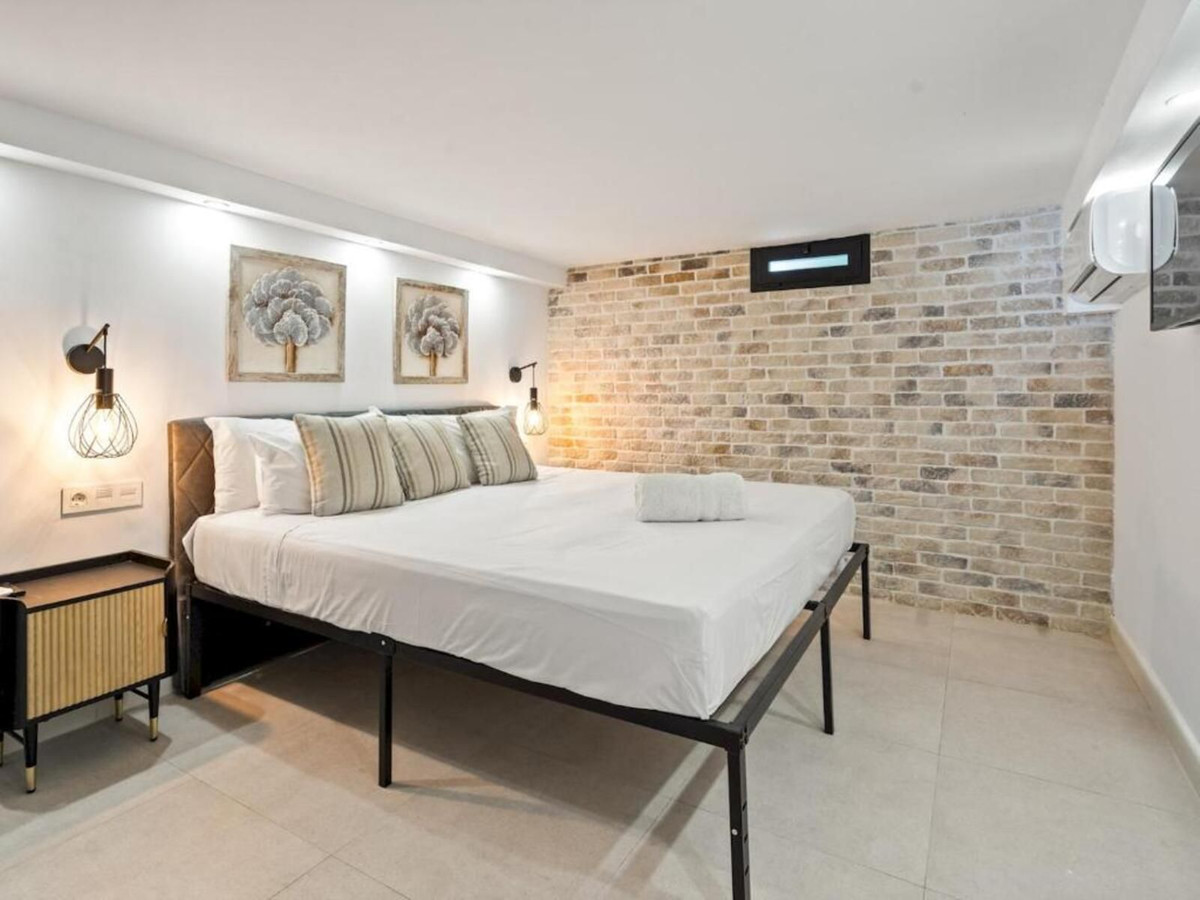 Huis te koop in Marbella | 6 slaapkamers H5444929