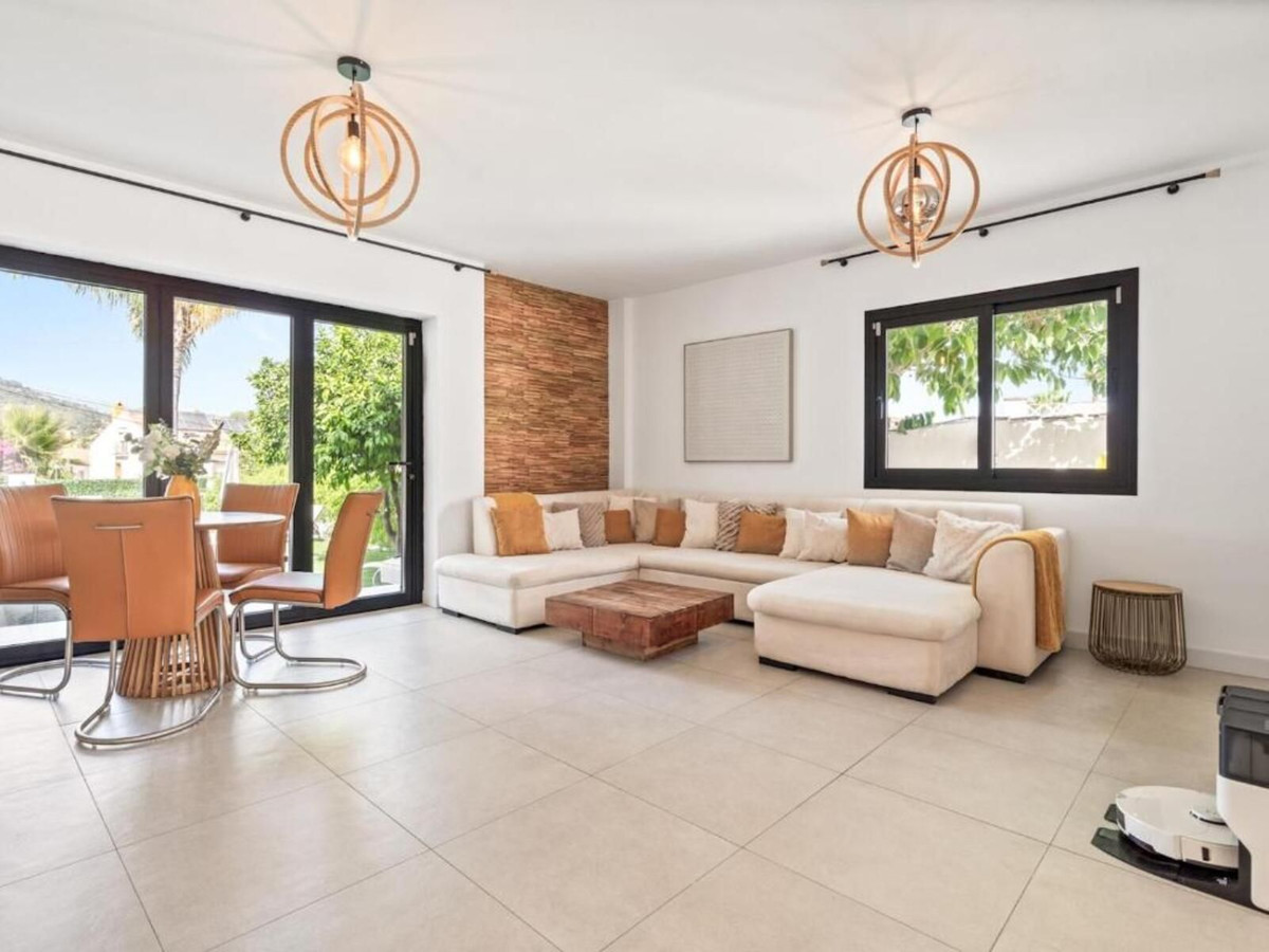 Huis te koop in Marbella | 6 slaapkamers H5444929