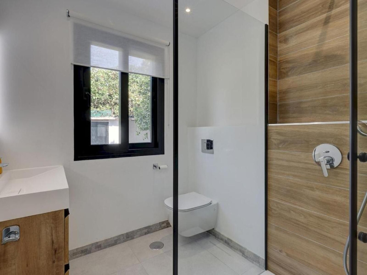 Huis te koop in Marbella | 6 slaapkamers H5444929