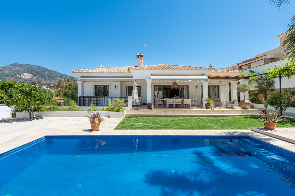 Huis te koop in Marbella | 5 slaapkamers H5445769