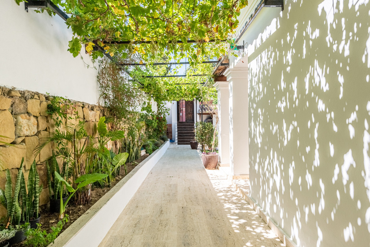 Huis te koop in Marbella | 5 slaapkamers H5445769